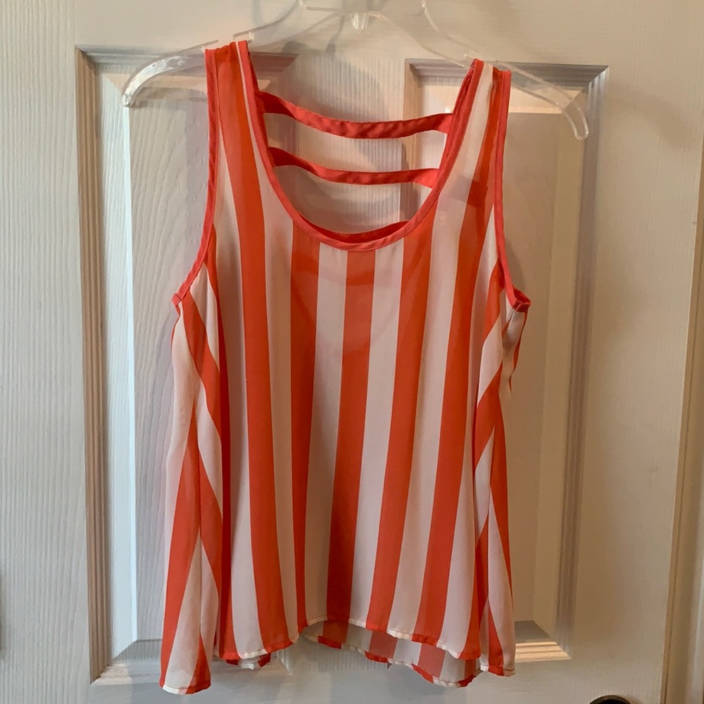 Croak and White Strapless Blouse